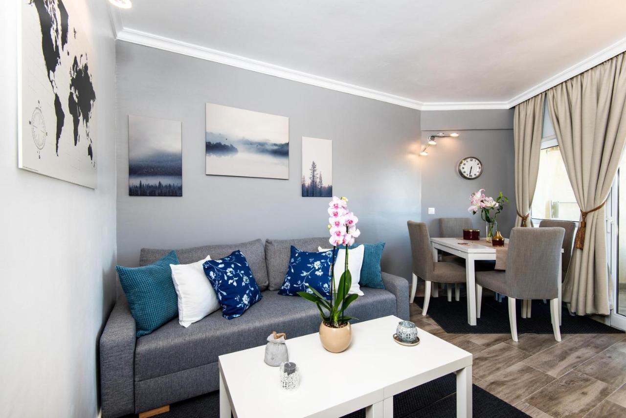 Beachfront Apartment Puerto Marina بينالماذينا المظهر الخارجي الصورة